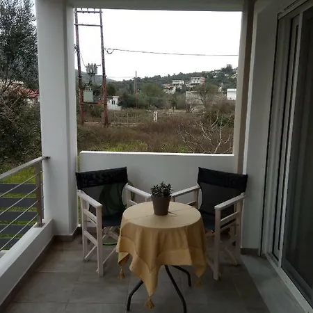 Ferienwohnung Almira Ghouse Almiropótamos Exterior foto